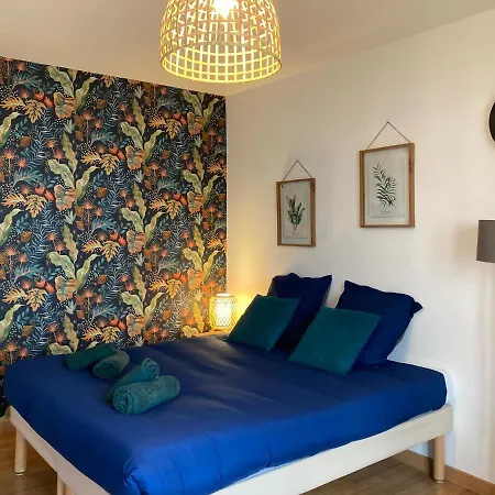 Lumineux Studio 30m² Sur Cour - Proche Tram/centre Апартаменты *